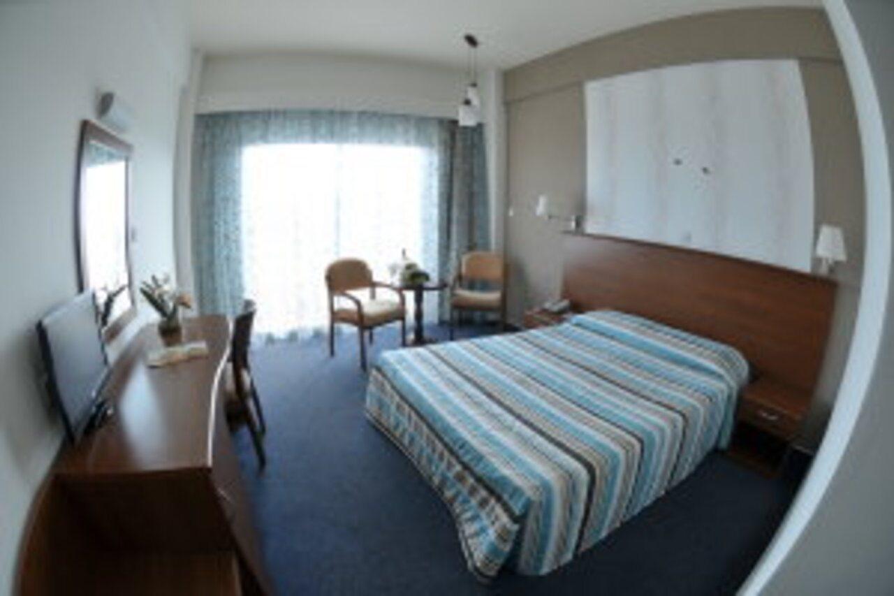 Sentido Kouzalis Beach Hotel 普罗塔拉斯 外观 照片